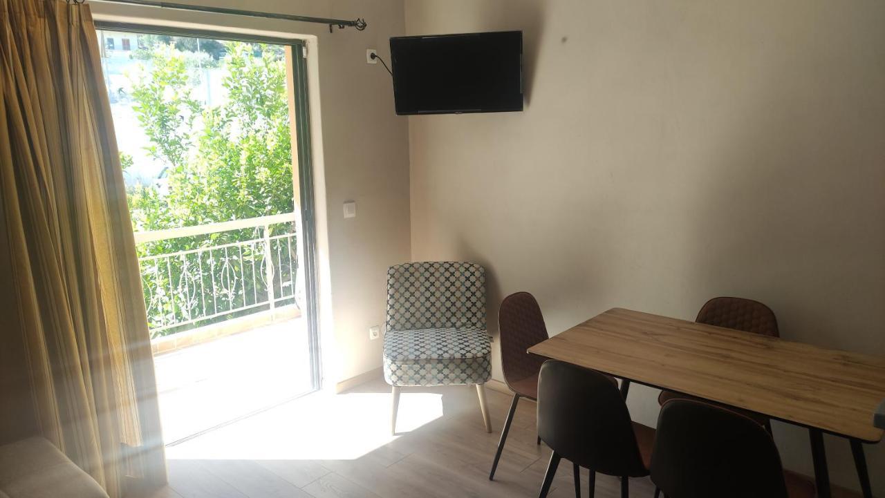 Vasileiou Apartments Kamena Vourla Exteriér fotografie